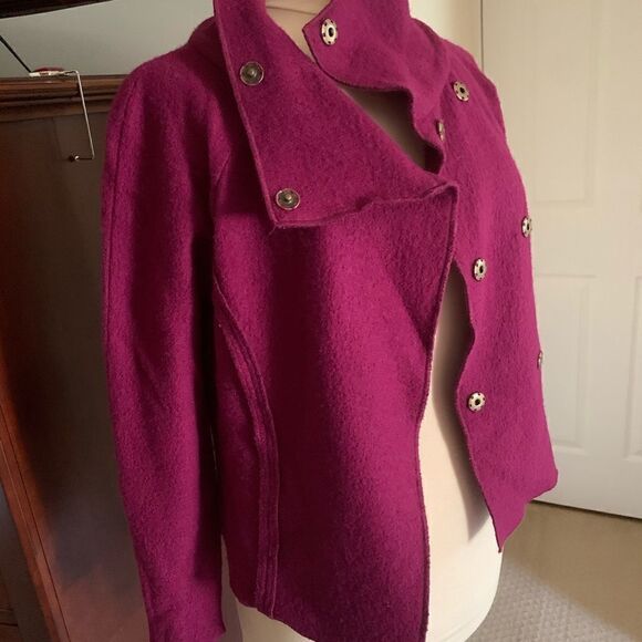 Cache fuchsia wool jacket - Picture 4 of 6